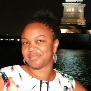 Meet your Posher, Latarsha